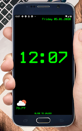 Huge Lock Screen Clock Screenshots