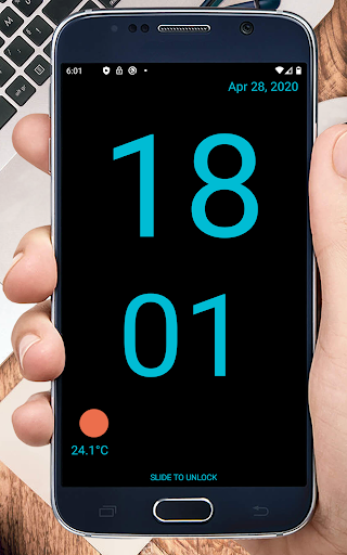 Huge Lock Screen Clock Screenshots