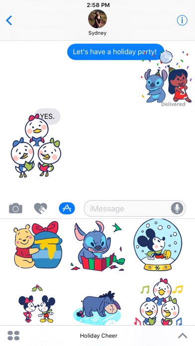 Disney Stickers: Holiday Cheer Screenshots