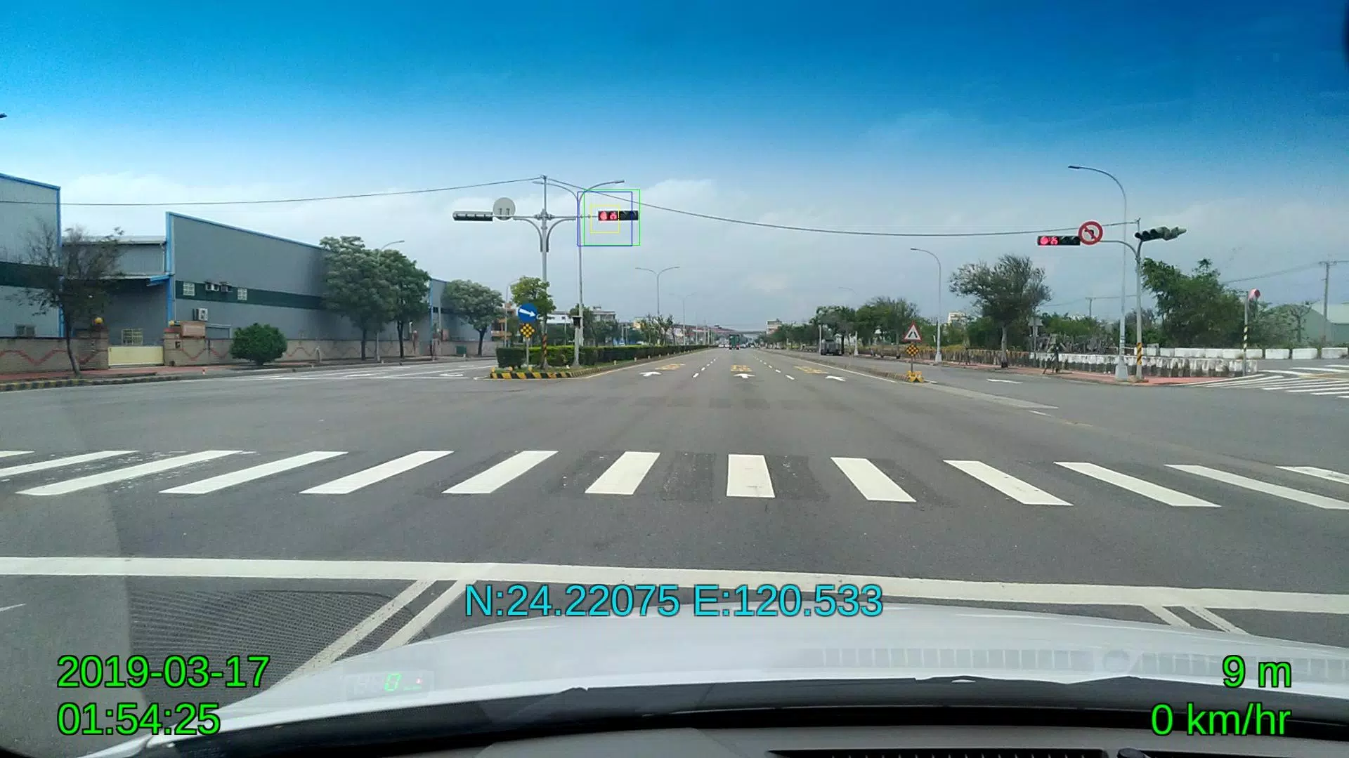 Traffic light detection & MP3 Screenshots