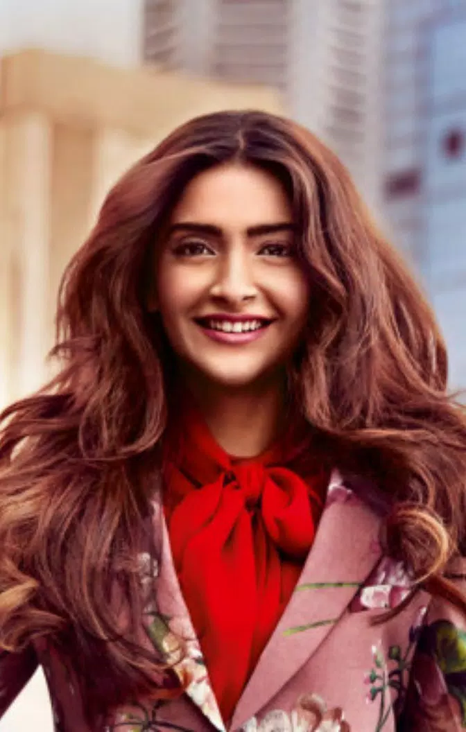 Sonam Kapoor-Movies,Wallpapers Screenshots