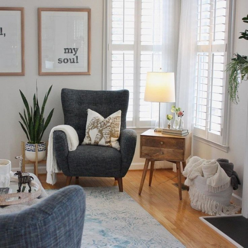 Accent Chairs